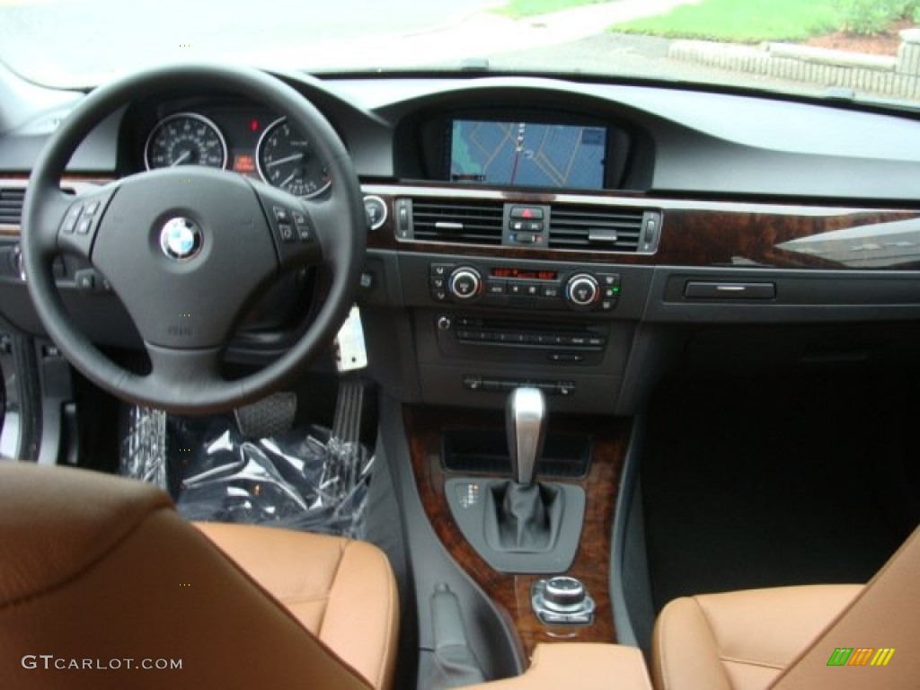 2009 3 Series 328xi Sedan - Black Sapphire Metallic / Saddle Brown Dakota Leather photo #13