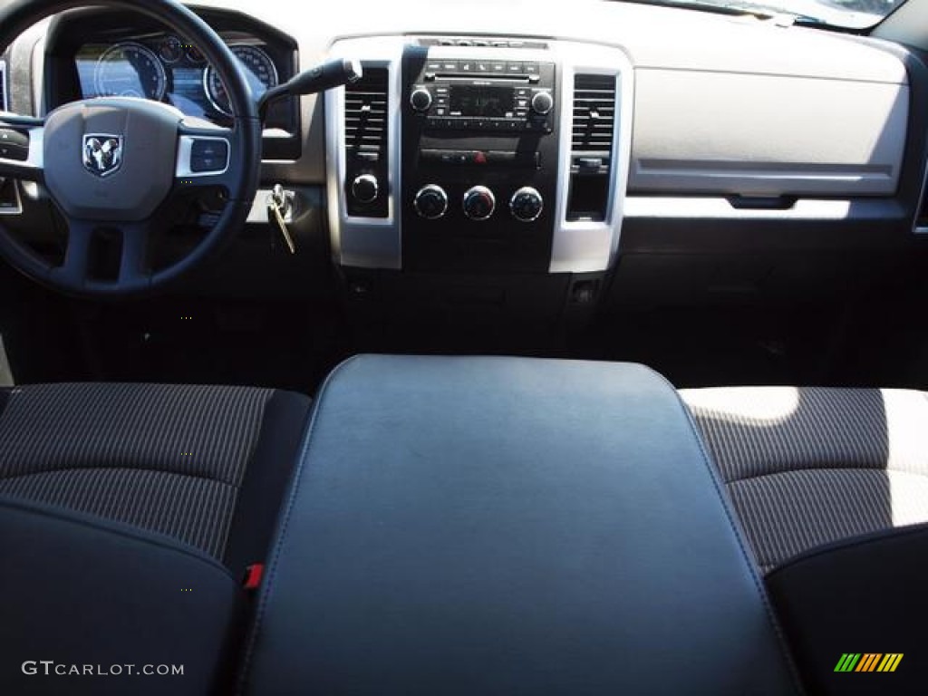 2011 Ram 1500 SLT Quad Cab 4x4 - Deep Water Blue Pearl / Dark Slate Gray/Medium Graystone photo #10