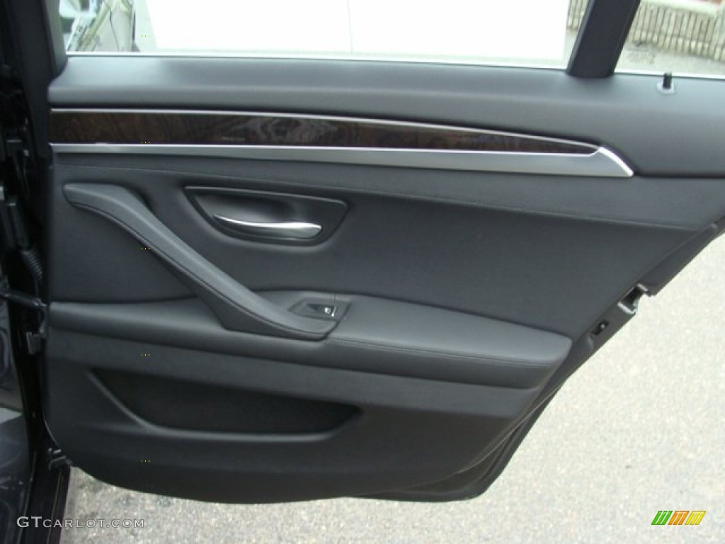 2012 5 Series 528i xDrive Sedan - Dark Graphite Metallic II / Black photo #24