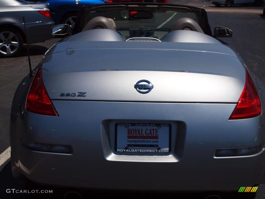 2004 350Z Touring Roadster - Chrome Silver Metallic / Frost photo #5