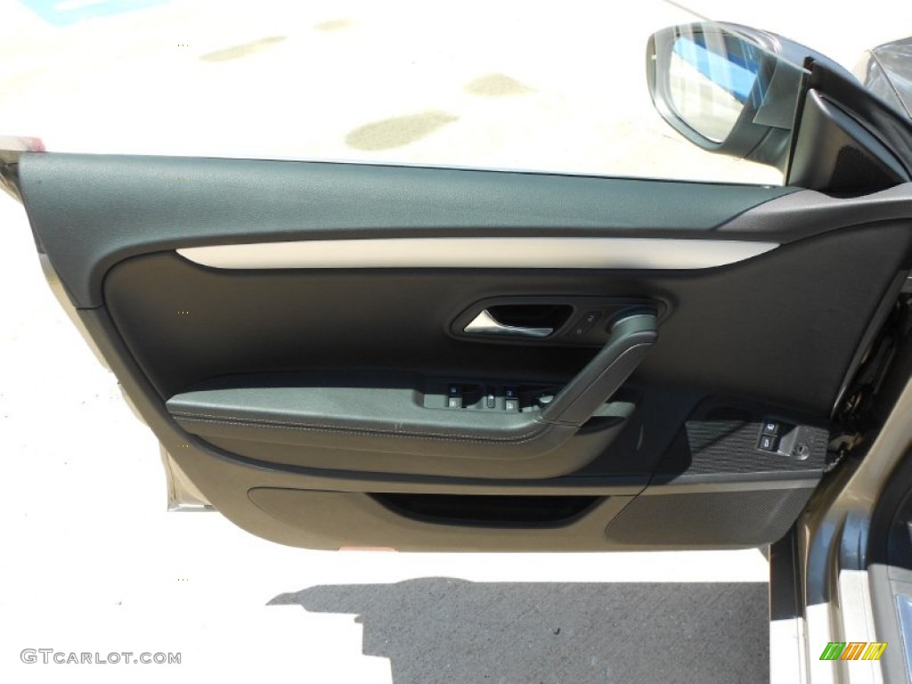 2013 Volkswagen CC Sport Plus Black Door Panel Photo #65634340