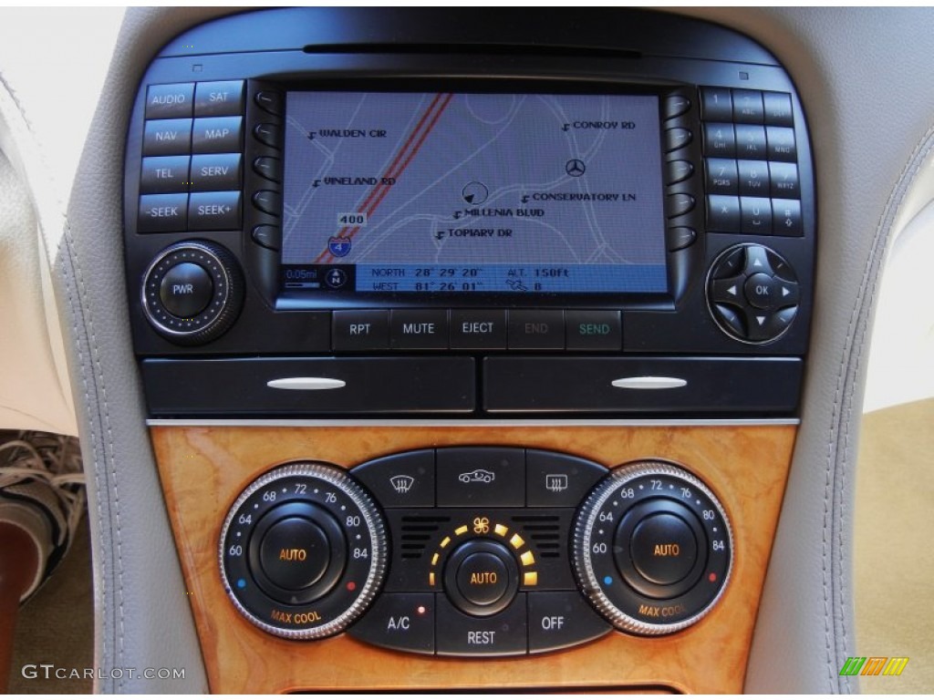 2007 Mercedes-Benz SL 550 Roadster Navigation Photos