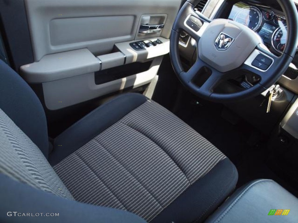 2011 Ram 1500 SLT Quad Cab 4x4 - Deep Water Blue Pearl / Dark Slate Gray/Medium Graystone photo #11