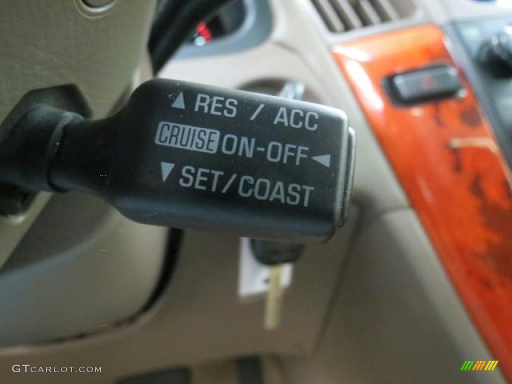 2001 Lexus RX 300 Controls Photo #65641963