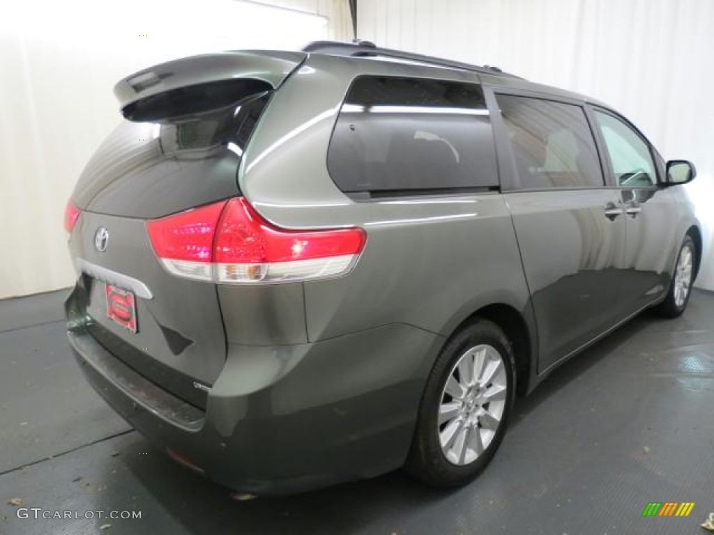 2012 Sienna Limited - Cypress Green Pearl / Light Gray photo #33