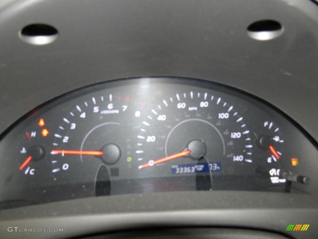 2010 Camry LE - Classic Silver Metallic / Ash Gray photo #13