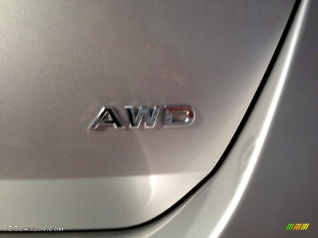 2011 Murano S AWD - Brilliant Silver / Black photo #9