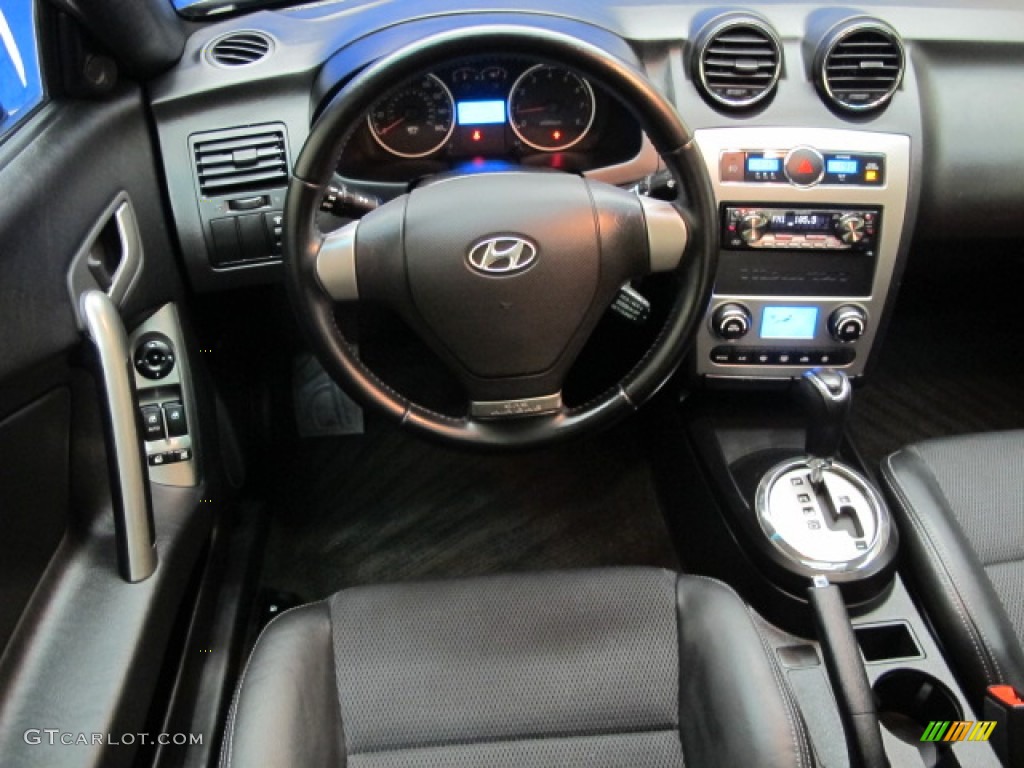 2008 Hyundai Tiburon GT GT Black Leather/Black Sport Grip Dashboard Photo #65644741