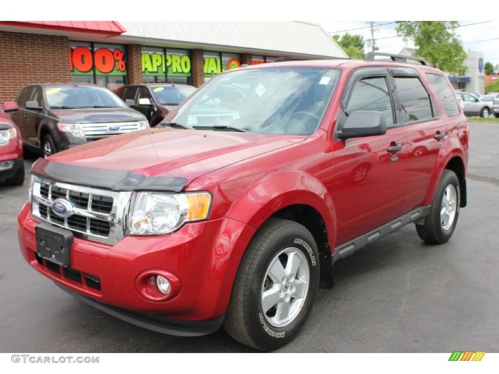 2010 Escape XLT V6 4WD - Sangria Red Metallic / Stone photo #1