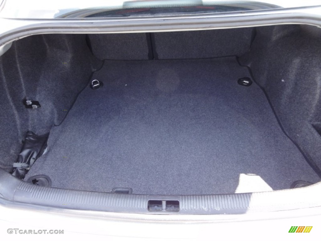 1998 Audi A4 2.8 quattro Sedan Trunk Photos
