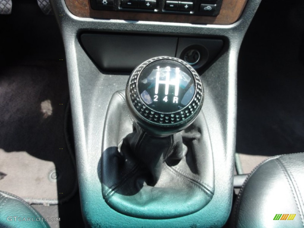 1998 Audi A4 2.8 quattro Sedan 5 Speed Manual Transmission Photo #65647555