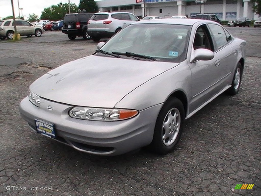 2000 Alero GL Sedan - Silvermist / Pewter photo #1