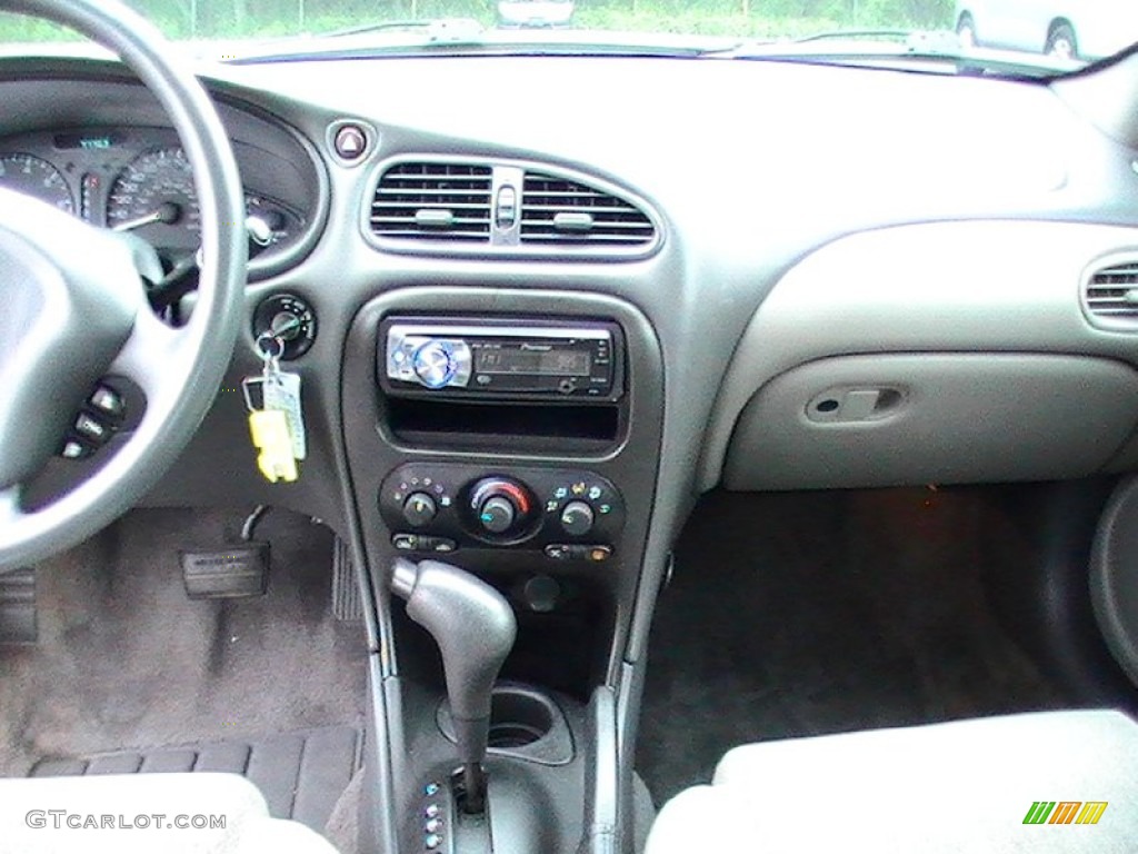 2000 Alero GL Sedan - Silvermist / Pewter photo #12