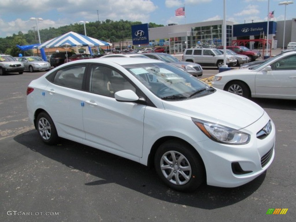 2012 Accent GLS 4 Door - Century White / Beige photo #1