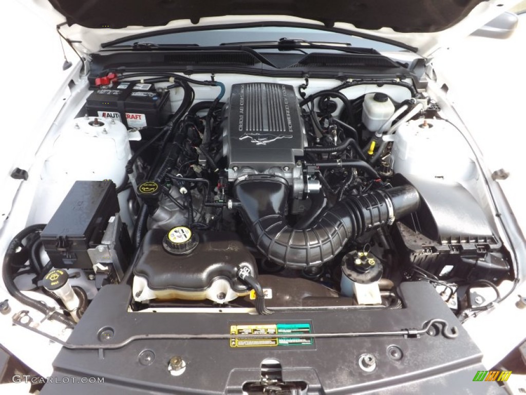 2007 Mustang GT Premium Coupe - Performance White / Medium Parchment photo #21