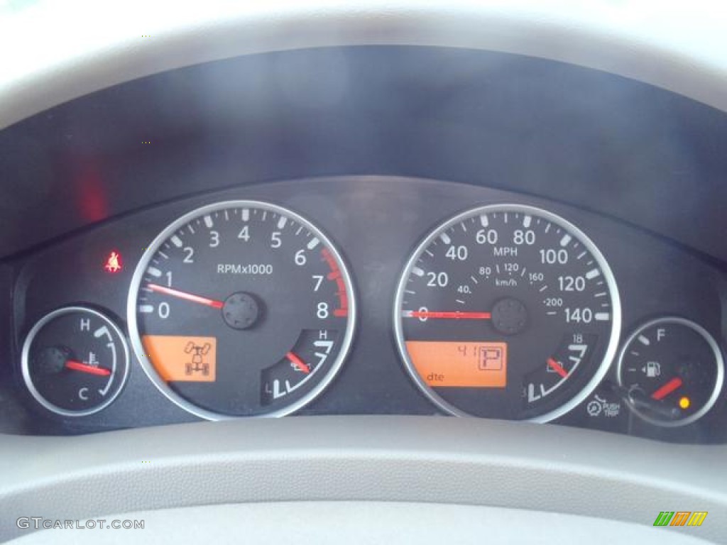 2012 Nissan Frontier SL Crew Cab 4x4 Gauges Photos