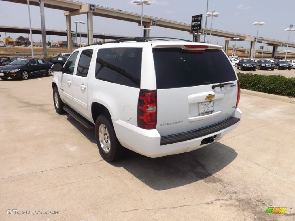 2011 Suburban LS 4x4 - Summit White / Ebony photo #3