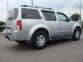 2005 Silver Lightning Metallic Nissan Pathfinder SE 4x4  photo #3