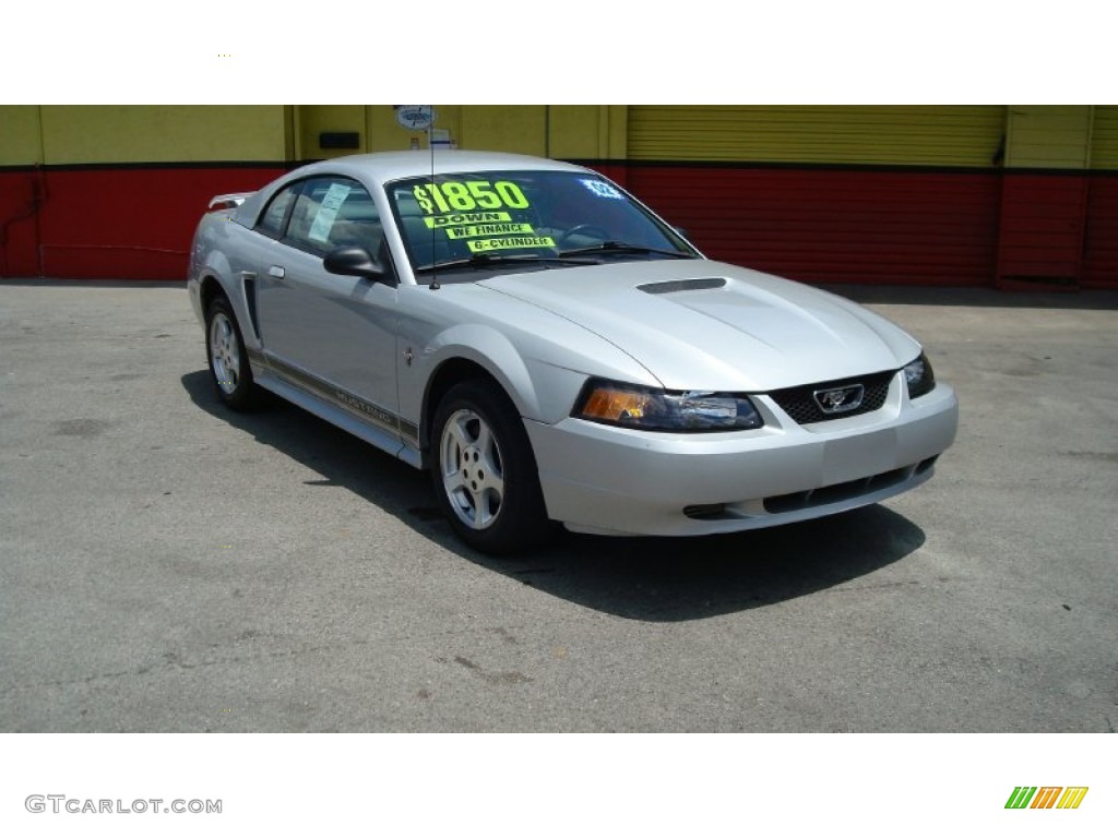 2002 Mustang V6 Coupe - Satin Silver Metallic / Medium Graphite photo #1