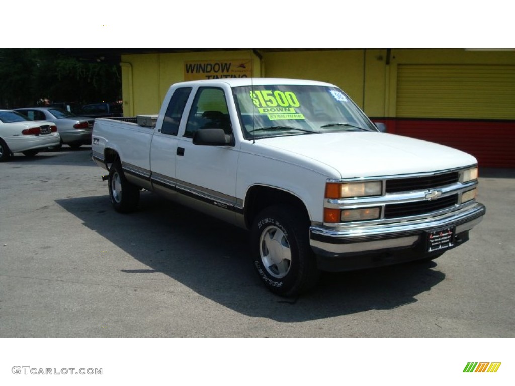 1998 C/K C1500 Extended Cab - Summit White / Neutral photo #1