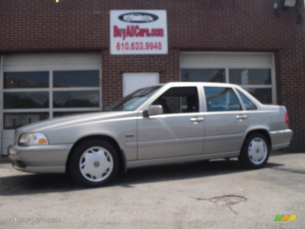 1998 S70  - Pewter Silver Metallic / Dark Gray photo #1