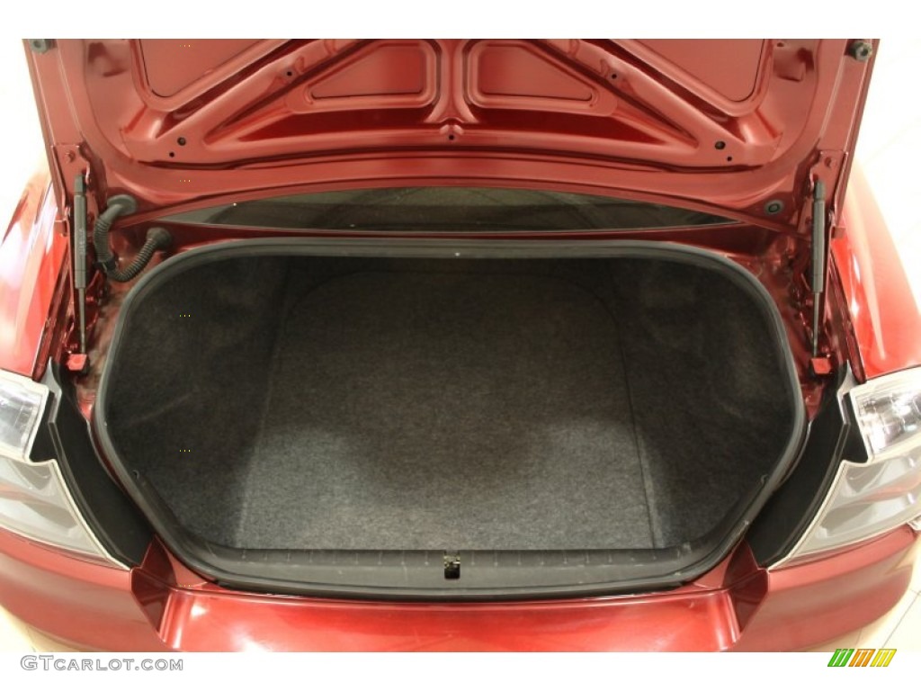 2007 Mitsubishi Galant ES Trunk Photo #65668510