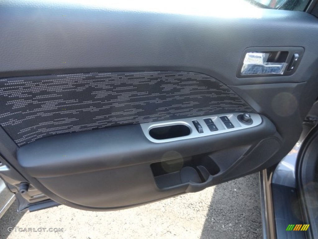 2012 Fusion SE V6 - Sterling Grey Metallic / Charcoal Black photo #3
