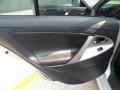Classic Silver Metallic - Camry LE V6 Photo No. 29