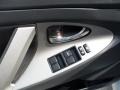 Classic Silver Metallic - Camry LE V6 Photo No. 32