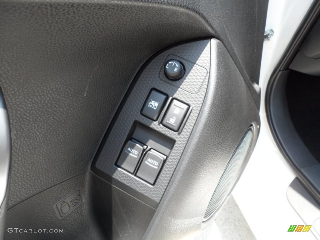 2013 Scion FR-S Sport Coupe Controls Photo #65673538