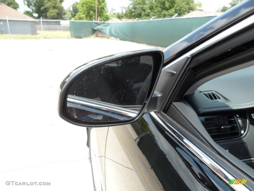 2012 Camry SE - Attitude Black Metallic / Black photo #13