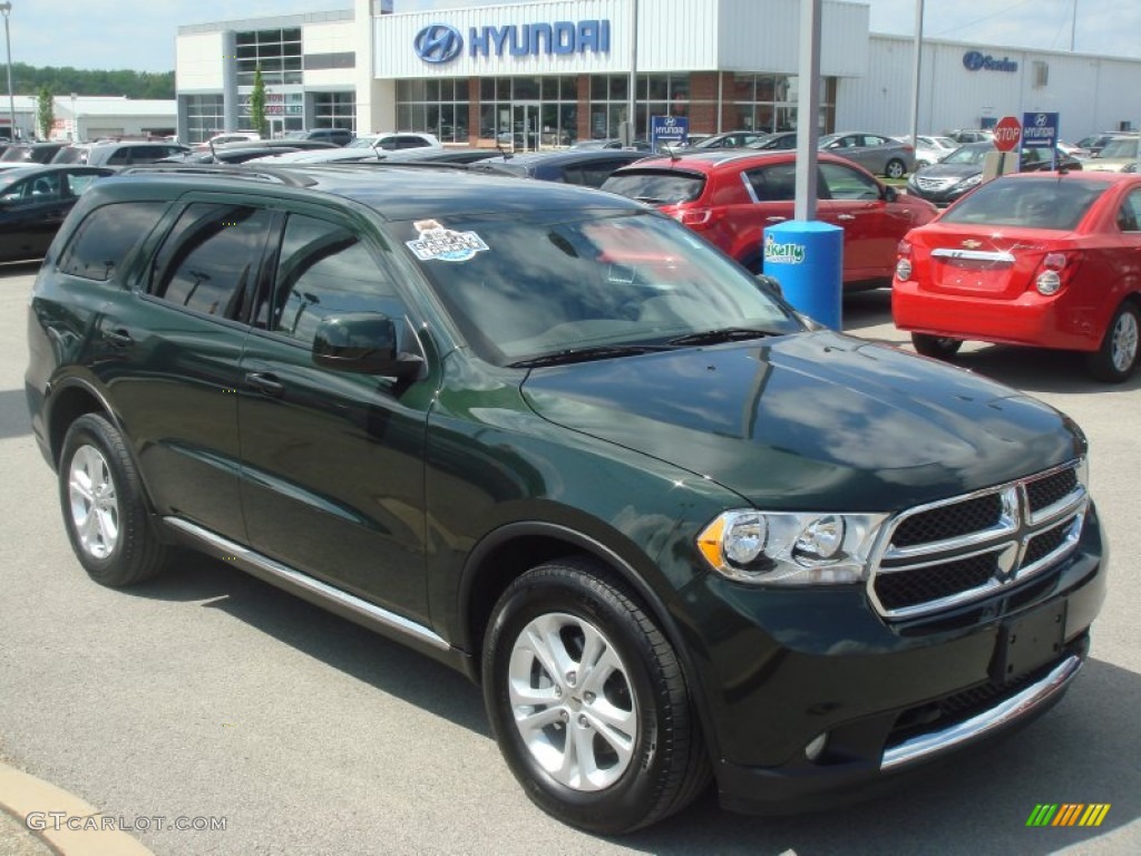 Natural Green Pearl Dodge Durango