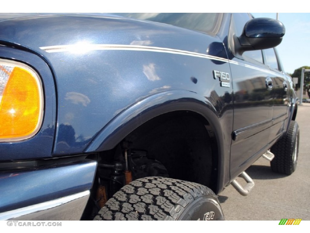 2002 F150 Lariat SuperCrew 4x4 - True Blue Metallic / Medium Graphite photo #15