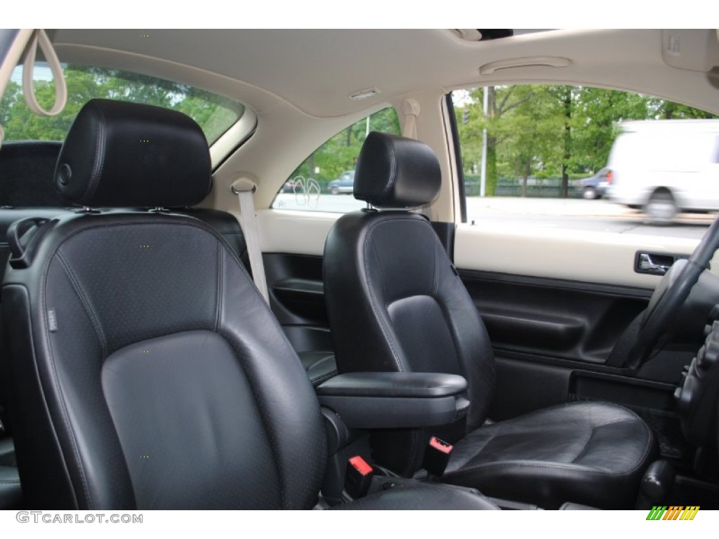 Black Interior 2006 Volkswagen New Beetle 2.5 Coupe Photo #65676324