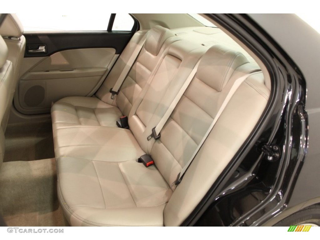 2009 Ford Fusion SEL V6 AWD Rear Seat Photos