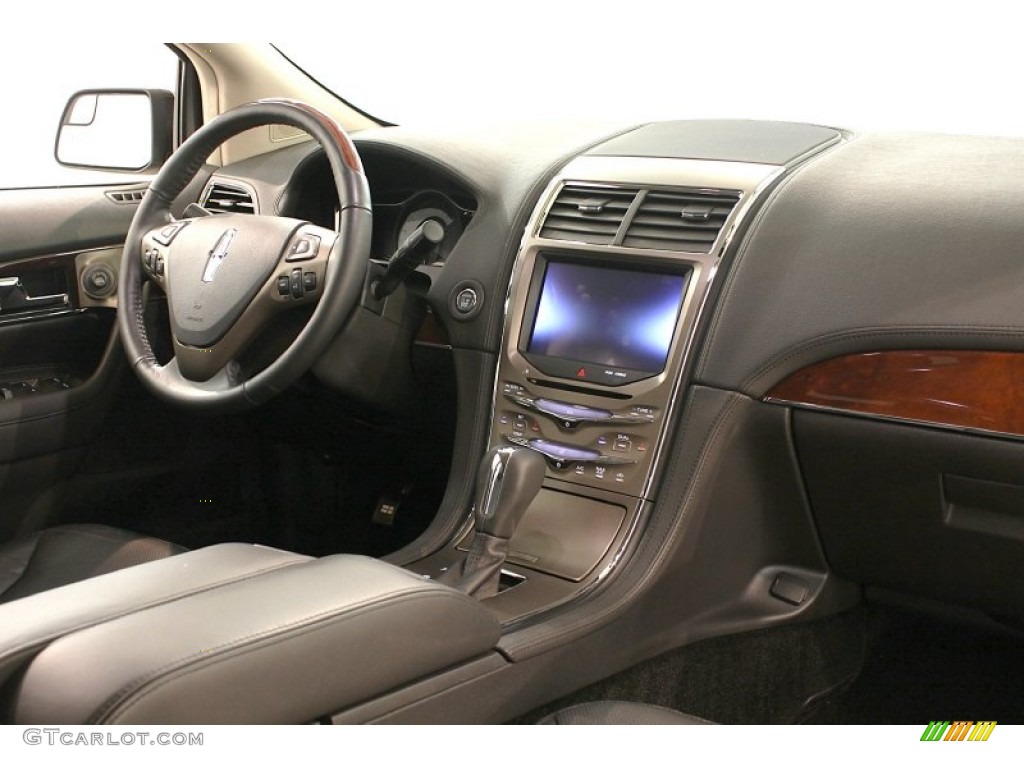 2011 Lincoln MKX FWD Charcoal Black Dashboard Photo #65683728