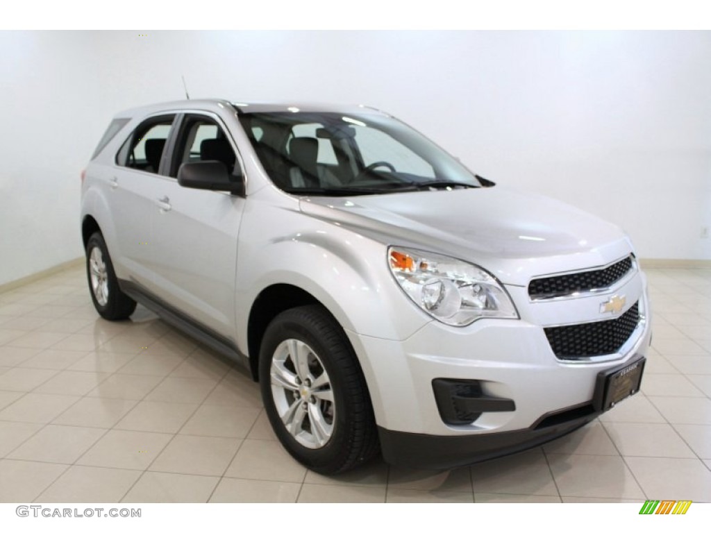 Silver Ice Metallic Chevrolet Equinox