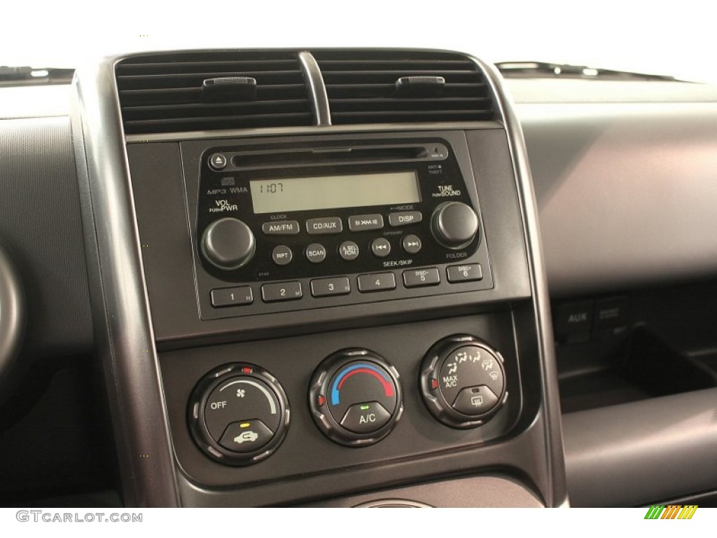2006 Honda Element EX-P AWD Controls Photo #65685636