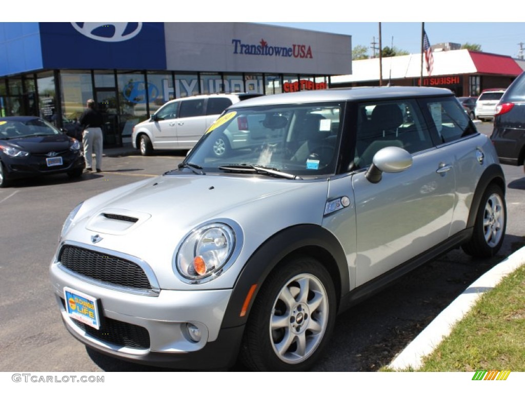 2009 Cooper S Hardtop - Pure Silver Metallic / Punch Carbon Black Leather photo #16