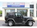 Black - Wrangler X 4x4 Photo No. 4