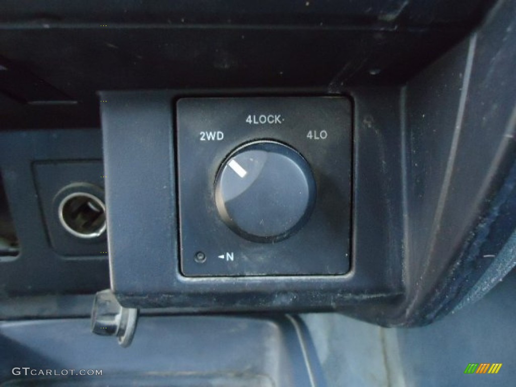 2006 Dakota ST Quad Cab 4x4 - Atlantic Blue Pearl / Medium Slate Gray photo #17