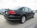 Black - Passat TDI SE Photo No. 2
