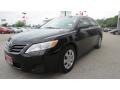 Black - Camry LE Photo No. 3