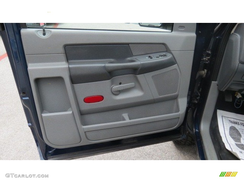 2007 Dodge Ram 2500 ST Regular Cab 4x4 Medium Slate Gray Door Panel Photo #65696081