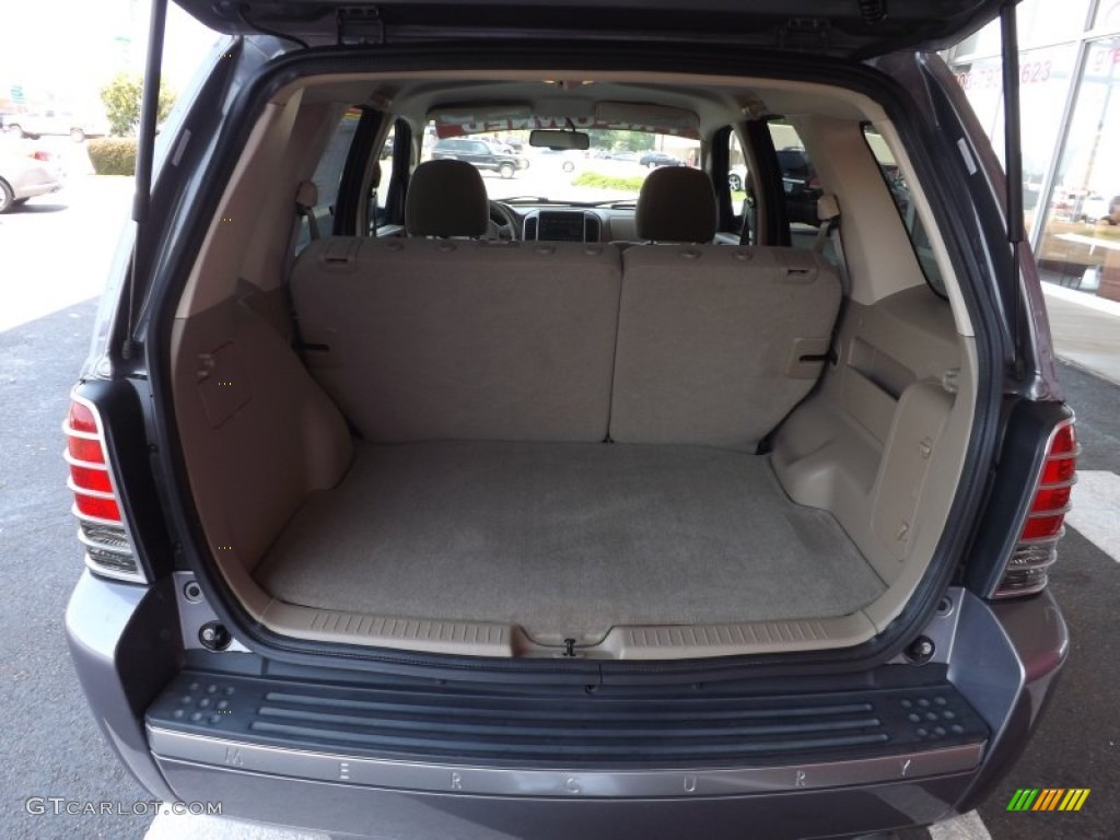 2007 Mercury Mariner Hybrid 4WD Trunk Photos