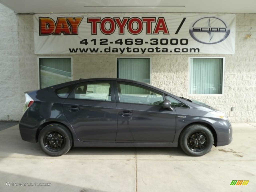 Winter Gray Metallic Toyota Prius 3rd Gen