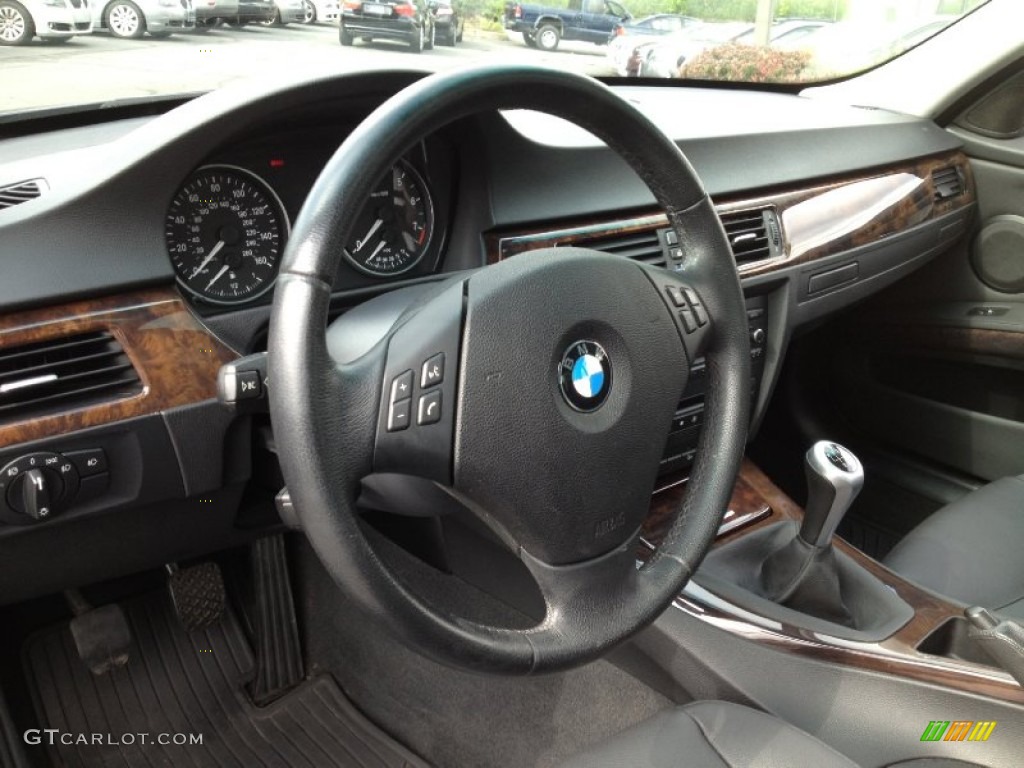 2007 BMW 3 Series 328xi Sedan Black Steering Wheel Photo #65699318