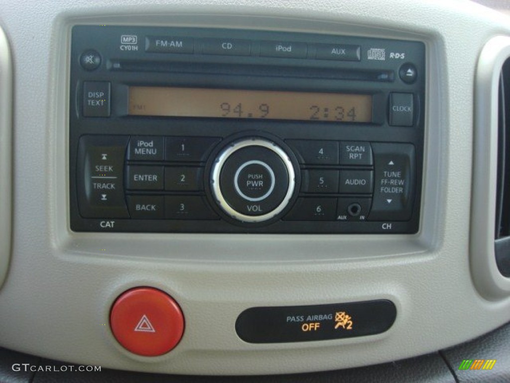 2011 Nissan Cube 1.8 S Audio System Photo #65700505