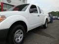 Avalanche White - Frontier XE King Cab Photo No. 2