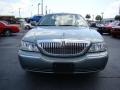 2006 Light Tundra Metallic Lincoln Town Car Signature  photo #3